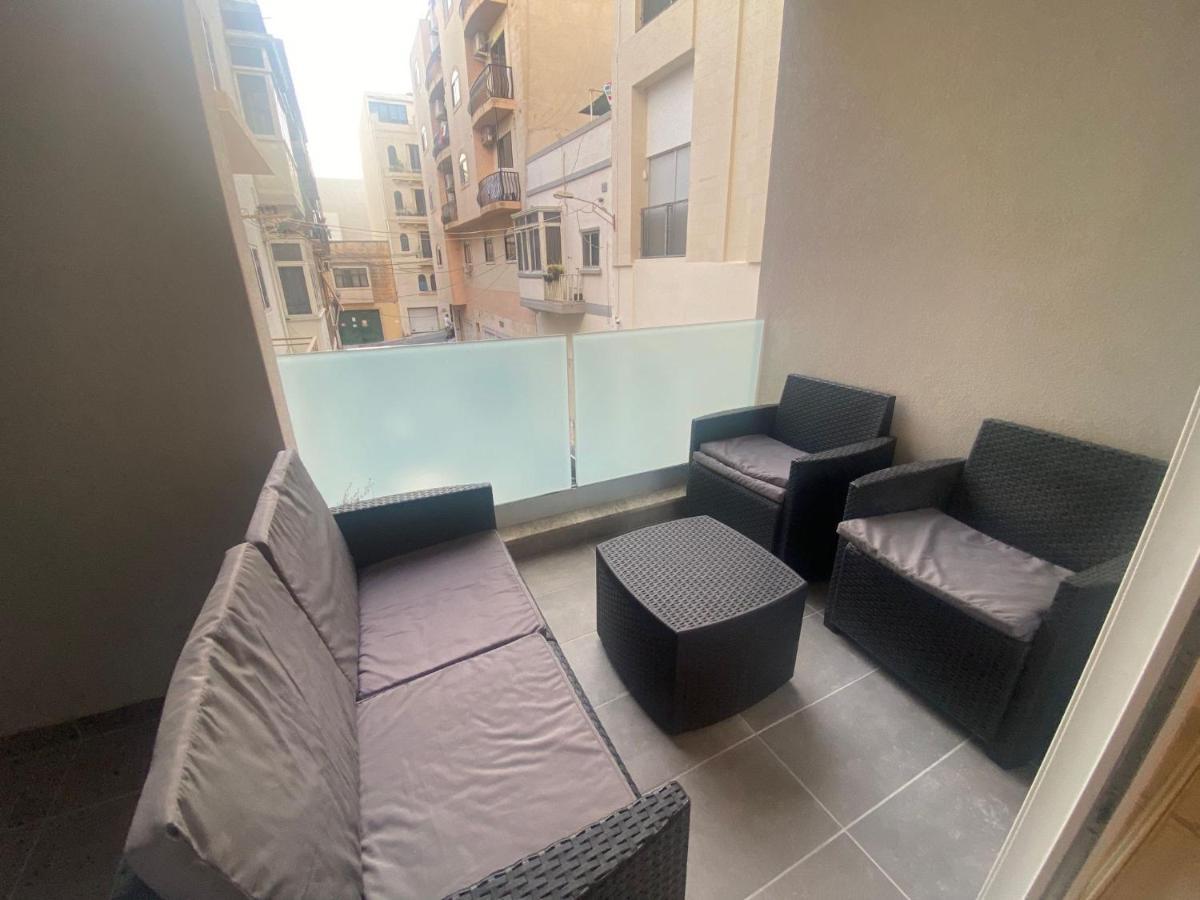 Sliema Centrally Located Apt Exterior photo